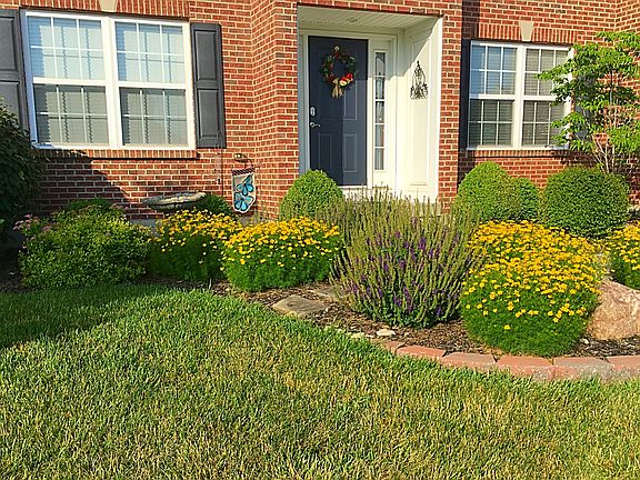 5th image of 309 E Arlington Dr