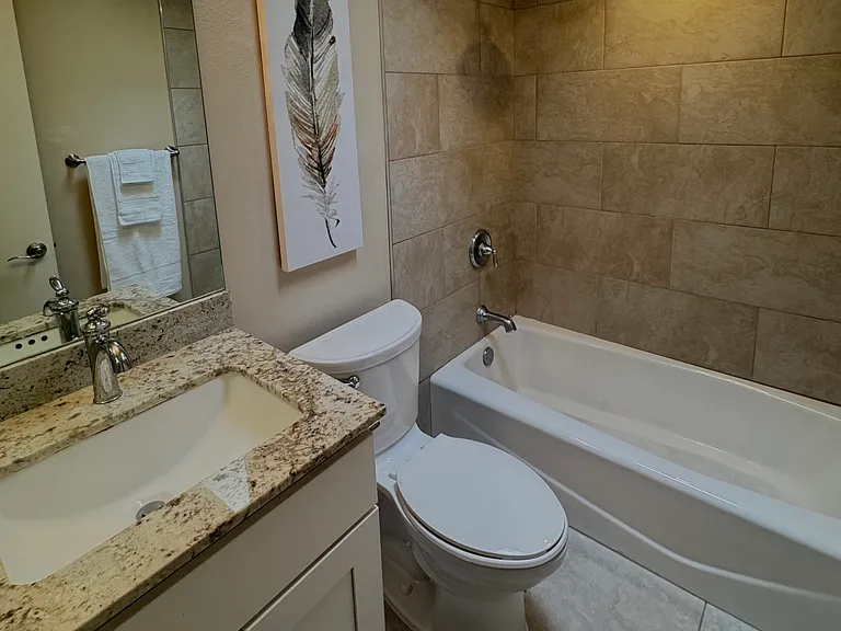 2nd Bathroom