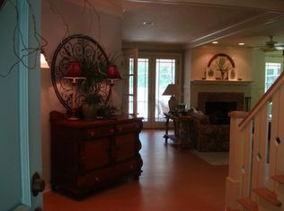 10725 Monclova Rd, Monclova, OH 43542