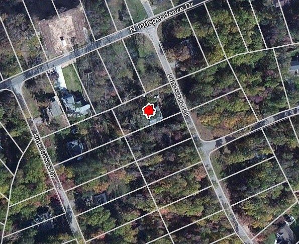 1st image of 50 Lands End Dr