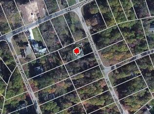 50 Lands End Dr, Montross, VA 22520
