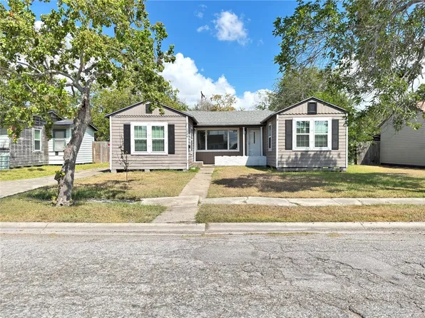 1034 McClendon St, Corpus Christi, TX 78404
