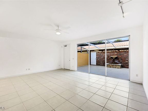 5th image of 29072 Alessandria Cir