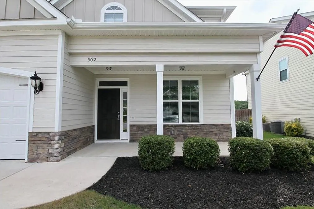 Bunchgrass St, Evans — Photo 1