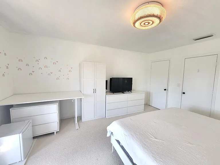 13465 Fountain View Blvd — Photo 33