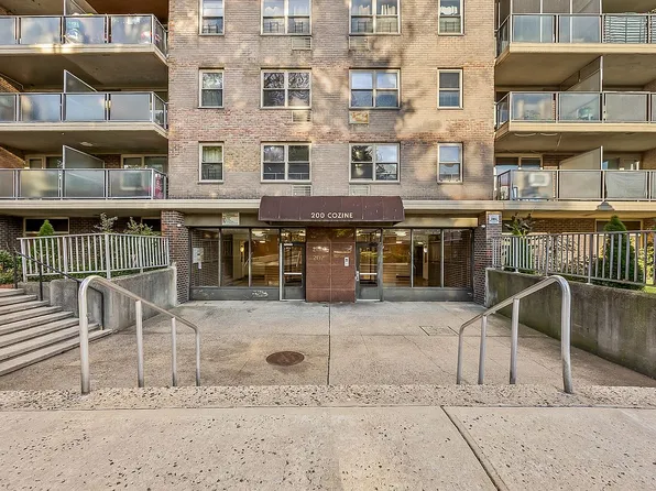 200 Cozine Ave APT 4F, Brooklyn, NY 11207