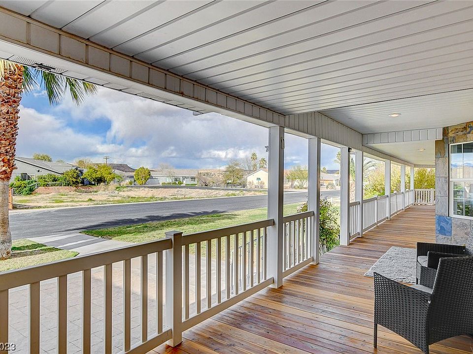 2055 Clover Hollow Ave, Logandale, NV 89021 | Zillow