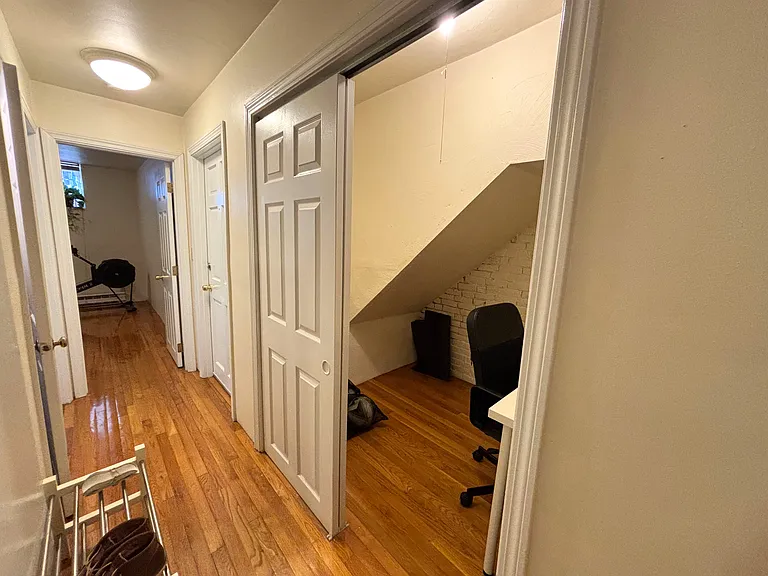 76 Tyler St #B — Photo 7