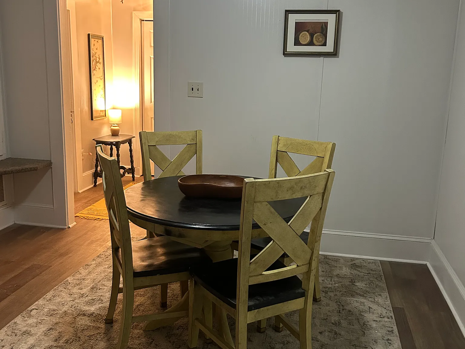 2 bed, 1200 sqft, $1,500 — Photo 4