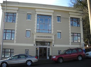 654 SW Grant St APT 204, Portland, OR 97201