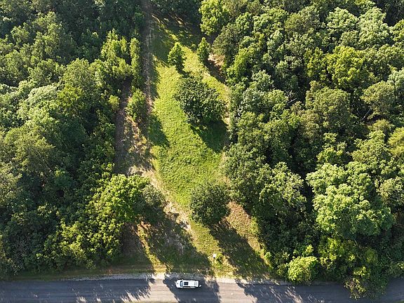 3rd image of 116 County Road 182 #116