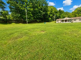 137 Winesap Ln, Daniels, WV 25832