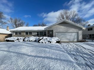 741 S Lombard Ave, Lombard, IL 60148