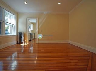 10 Beals St #4, Brookline, MA 02446