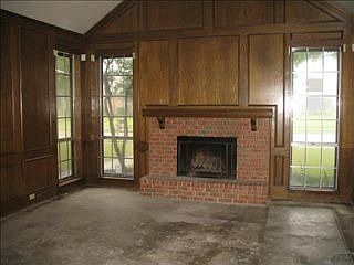 2nd image of 1513 Stonecrest Dr