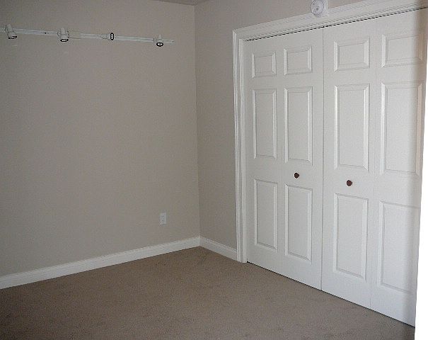 2nd image of 321 James St APT 3