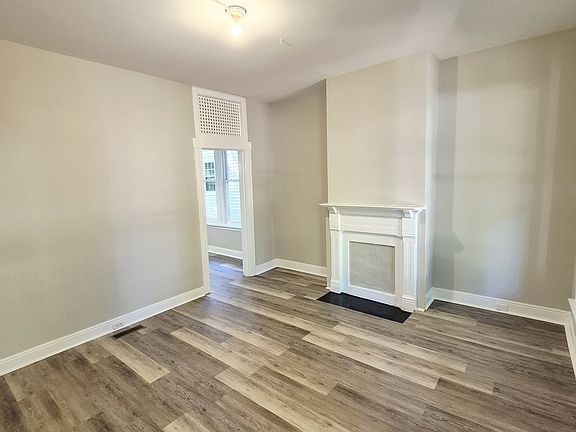 3rd image of 3209 3rd Ave Unit A