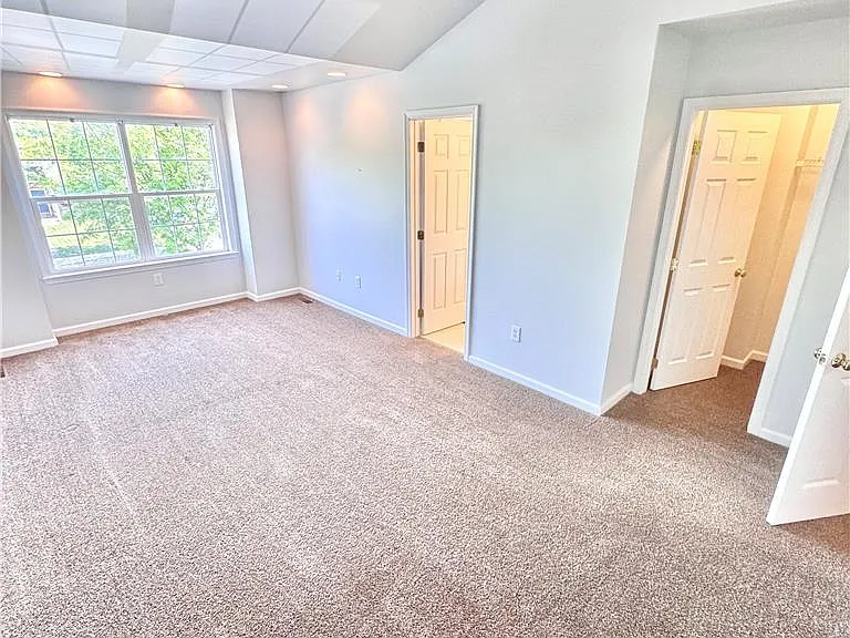 309 Maple Ct — Photo 12