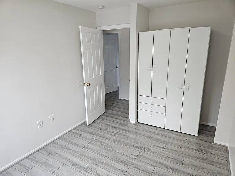 2918 Madeira Ct — Photo 28