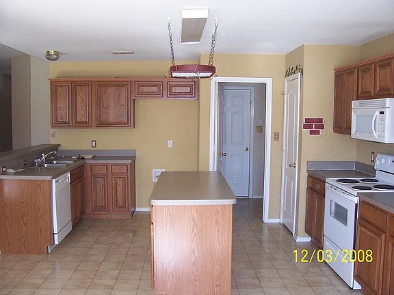 2nd image of 1000 Ballpark Way Suite 300