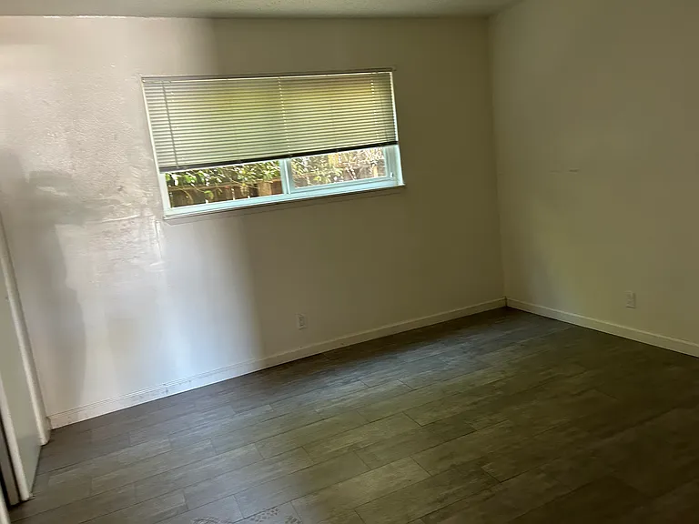 623 Tully Rd #107 — Photo 12