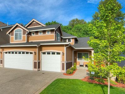 13700 161st Pl SE, Renton, WA, 98059