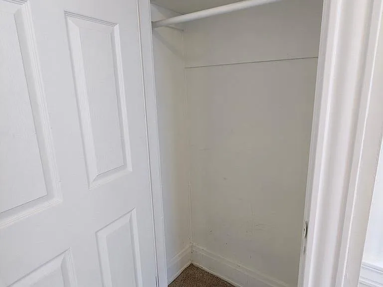 1712 Sherman Ave — Photo 23