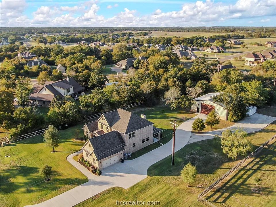 1st image of 5200 Vintage Oaks Ct