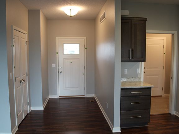 2nd image of 5511 Missouri St