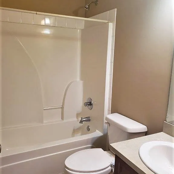 9001 Scottsdale Ct — Photo 38