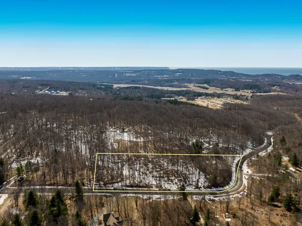 0 Glory Rd, Frankfort, MI 49635