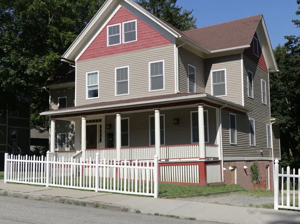 199 Church St #201, Willimantic, CT 06226