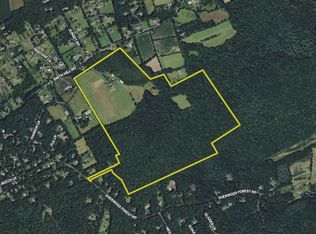 631 Smith Hill Rd, Stroudsburg, PA 18360