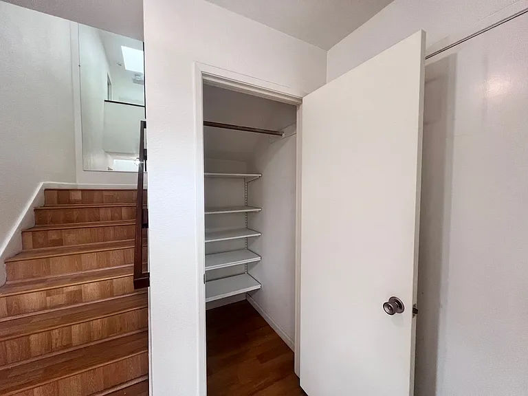 41 Jacklin Cir — Photo 5
