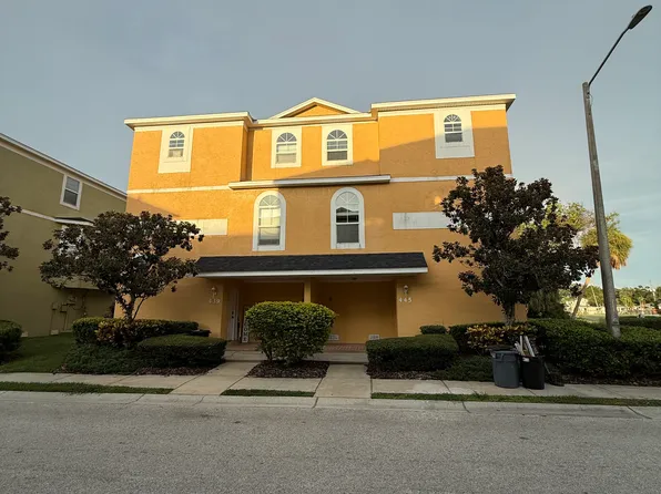 445 Bayou Village Dr, Tarpon Springs, FL 34689