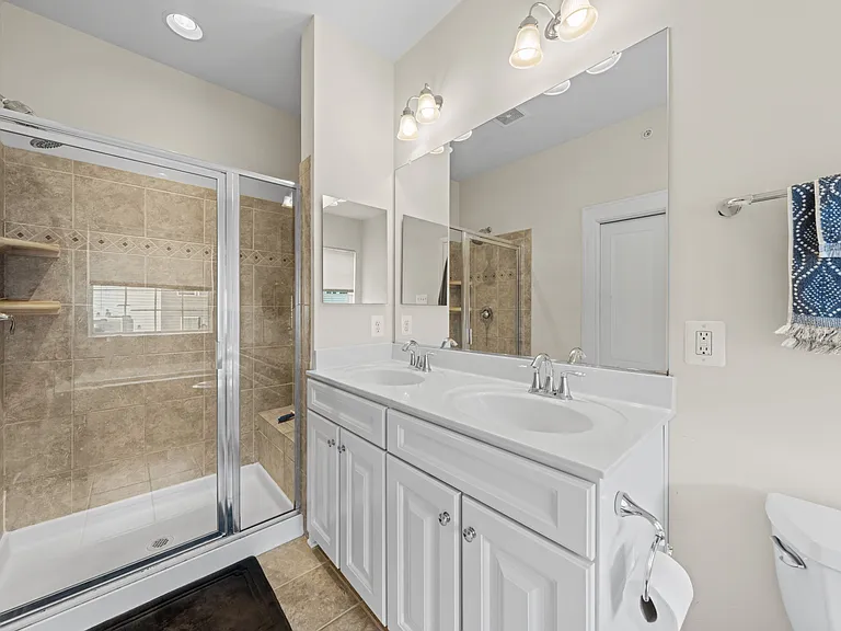 4718 Forest Pines Dr — Photo 18
