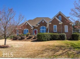 1000 Hillside Pine Dr, Grayson, GA 30017