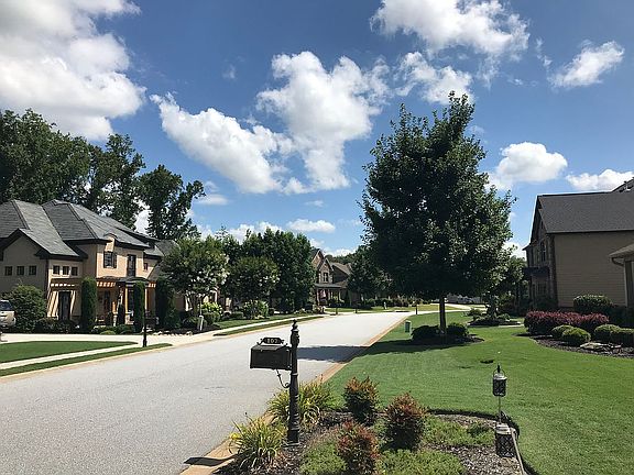 2nd image of 107 Versilia Ln