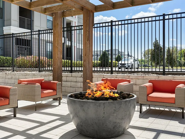The Blake - Fire Pit