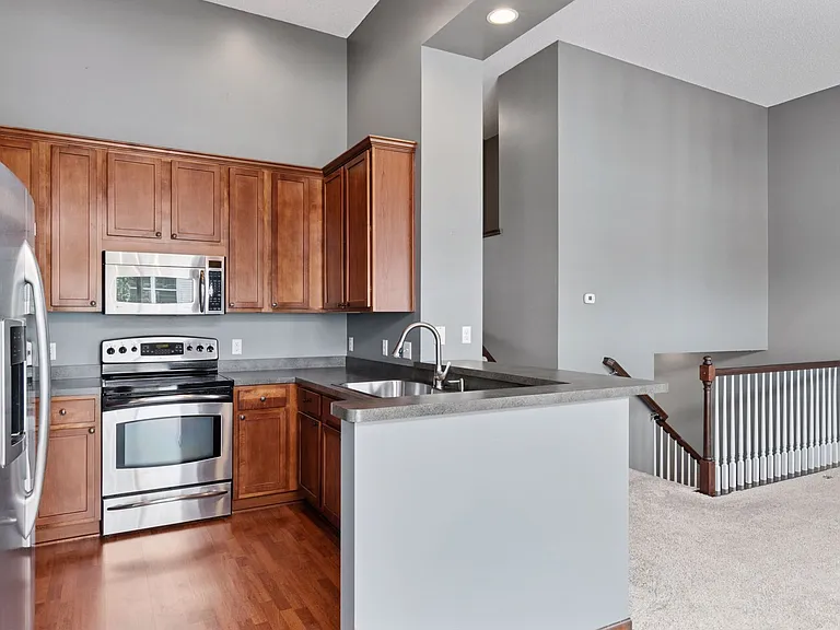 15424 Foster Dr N — Photo 12