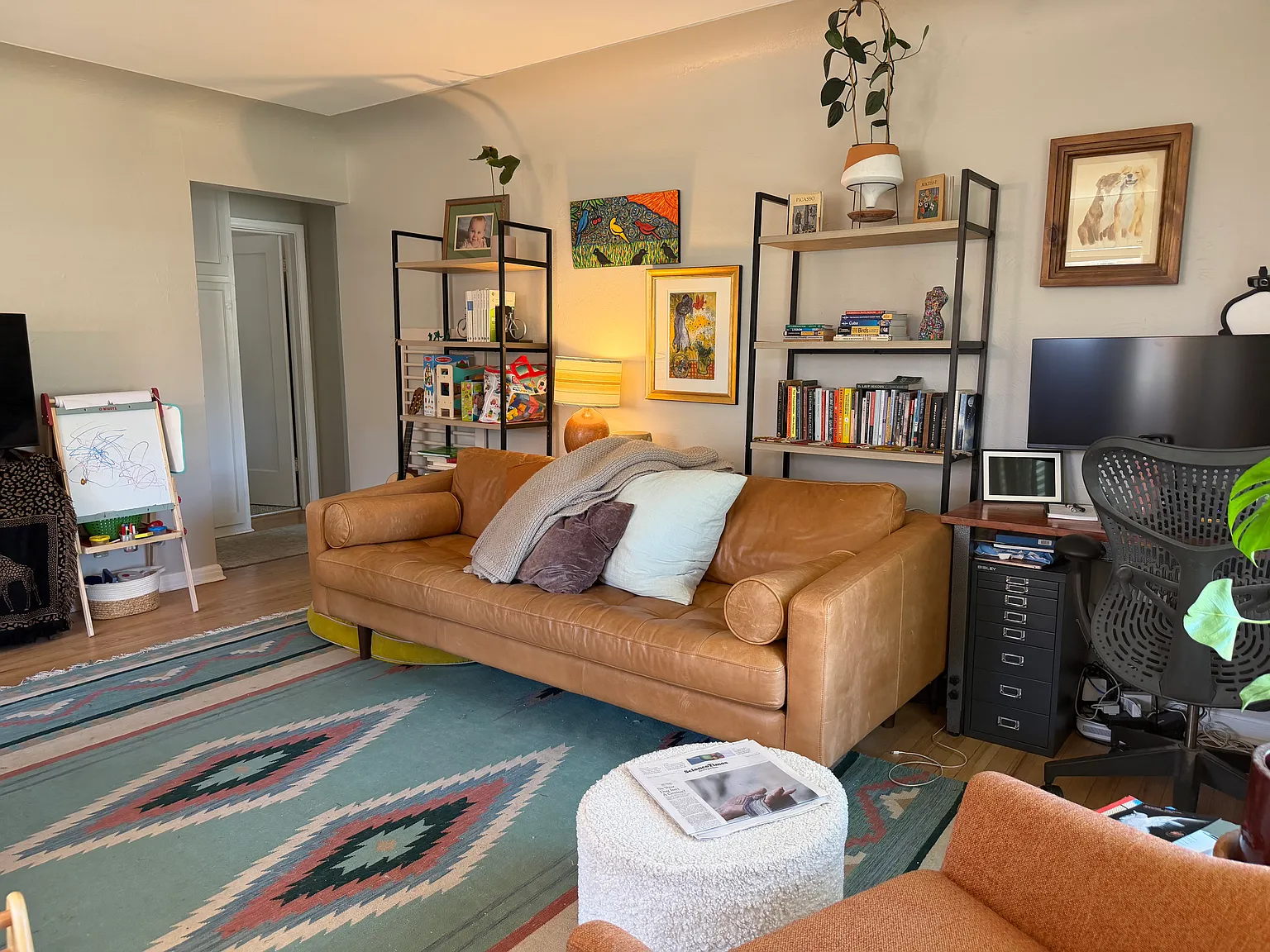 2021 Olive St — Photo 2