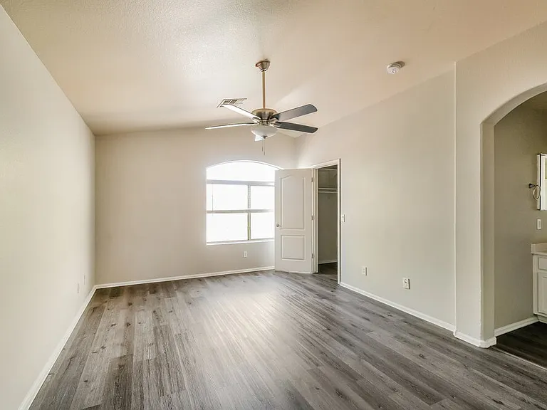 5023 W Ardmore Rd — Photo 11