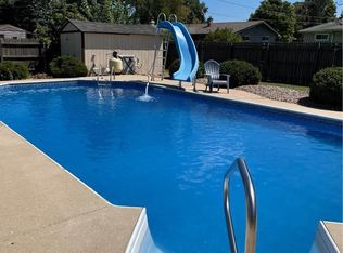 511 W Seneca Dr, Appleton, WI 54911