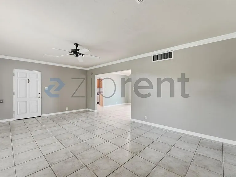 78 W Cambridge Ave — Photo 6