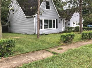 250 Hereford Dr, Steger, IL