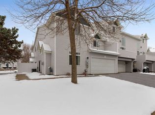 1045 108th Ln NW, Coon Rapids, MN 55433