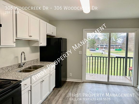 4th image of 306 Woodcreek Dr