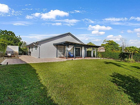 2nd image of 23361 Country Club Dr W