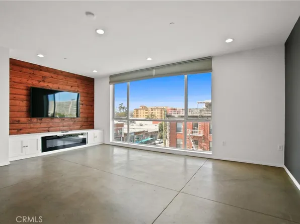 285 W 6th St APT 417, San Pedro, CA 90731