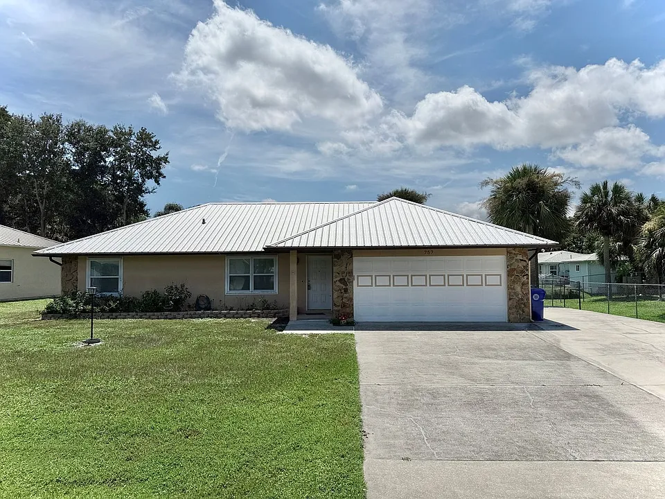 757 Beard Ave